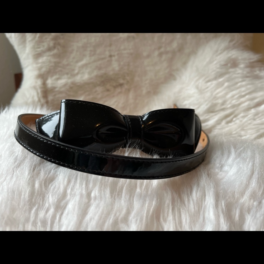 Kate Spade Black Patent Bow Belt Size Medium